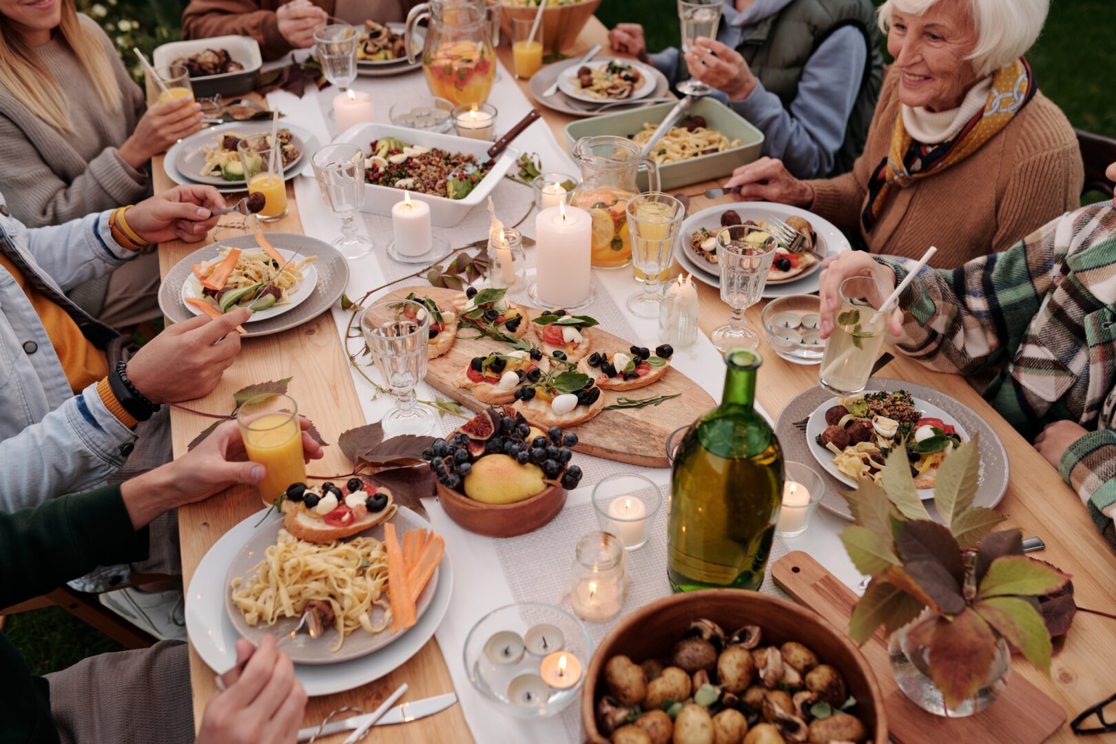 Comida en familia. Movimiento slow. cultura gastronómica